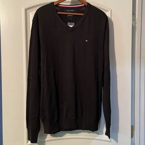 Tommy Hilfiger sweater